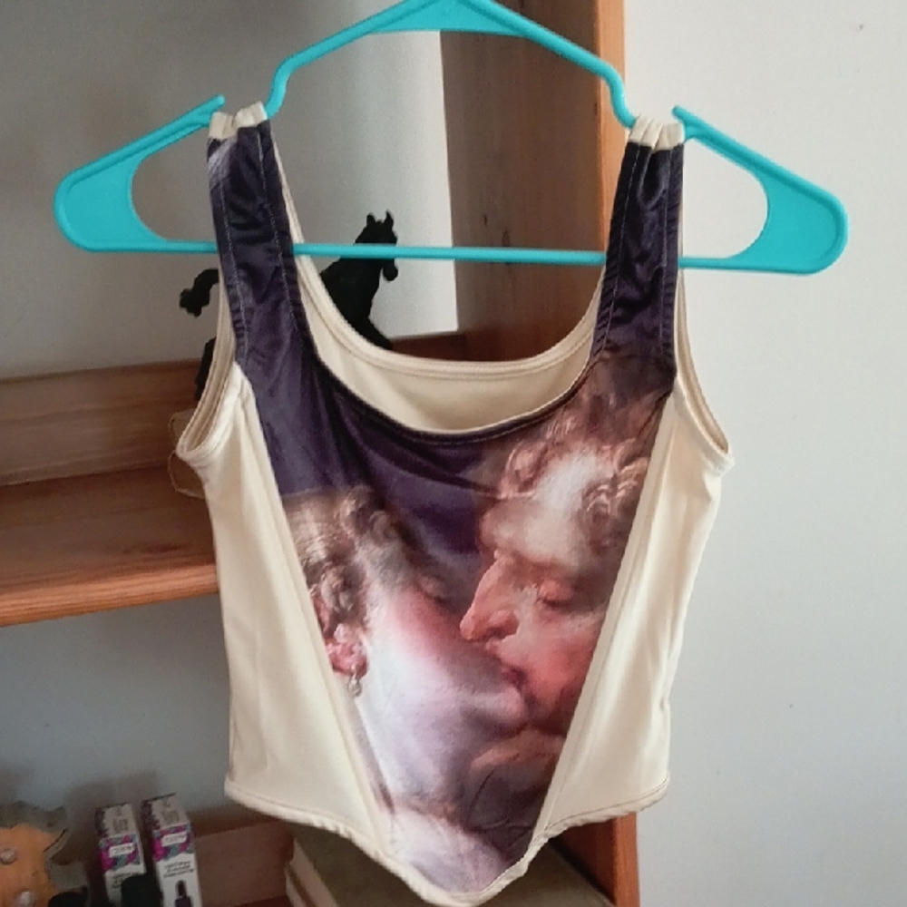 Artistic Renissance Print Sleeveless Top